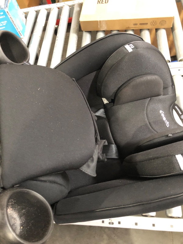 Photo 2 of Evenflo Gold Revolve360 Extend All-in-One Rotational Car Seat with SensorSafe (Onyx Black) Gold Revolve Extend Sensorsafe Onyx Black