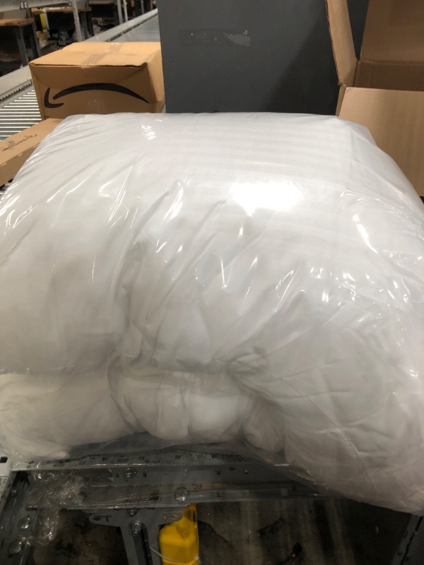 Photo 1 of 2 pack king size white pillows