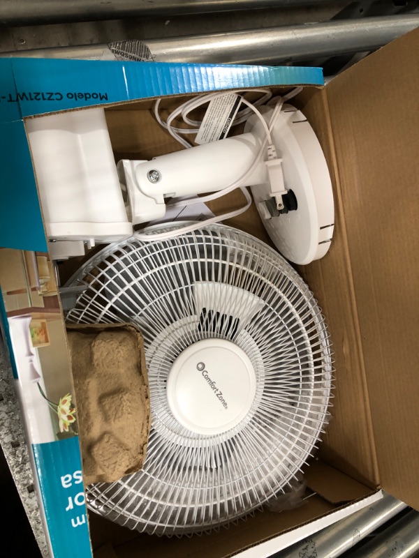 Photo 2 of Comfort Zone 12 Oscillating Table Fan White