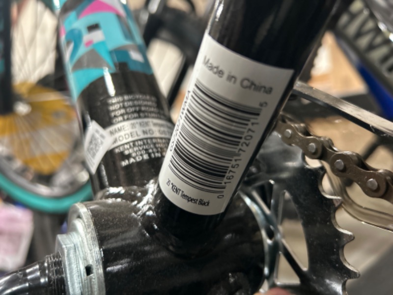 Photo 1 of Kent 20" Tempest Girl's Bike Black/Aqua