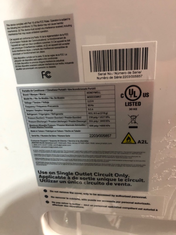 Photo 6 of ***USED - DIRTY - POWERS ON - NO PACKAGING - SEE PICTURES***
Honeywell 9,000 BTU Portable Air Conditioner for Bedroom, Living Room, Apartment, 115V, Cools Rooms Up to 400 Sq. Ft. with Dehumidifier & Fan, 24-hour Timer, Remote, White/Black Up to 400 Sq. Ft