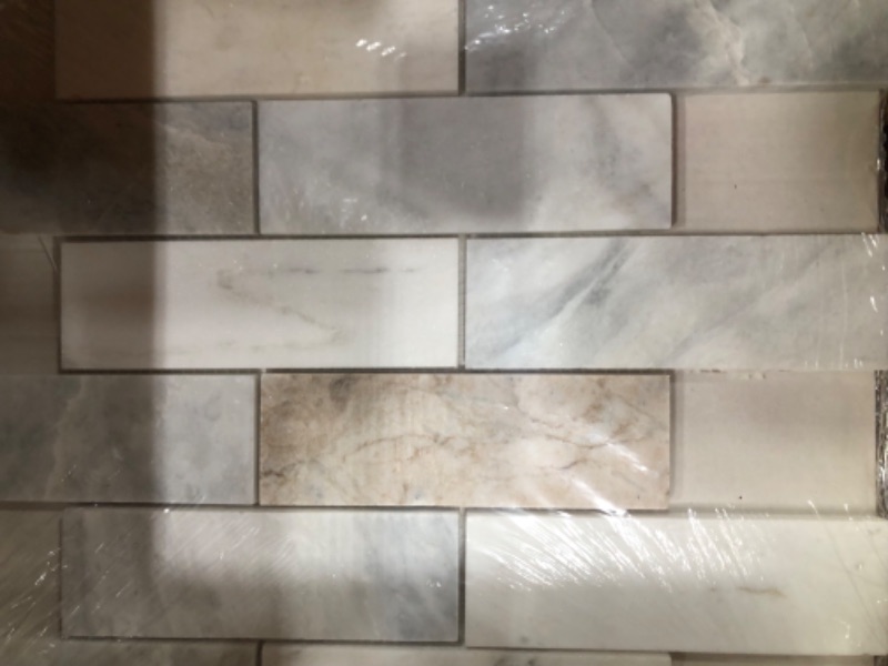 Photo 1 of 
Arabescato Venato White 11.73 in. x 11.73 in. x 10mm Honed Marble Mosaic Tile 2 packs 