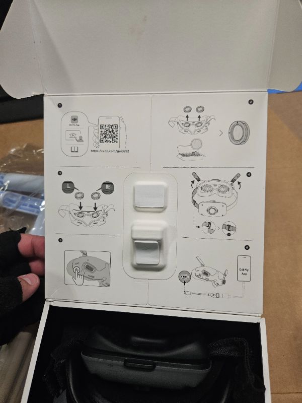 Photo 1 of DJI Goggles Integra - Lightweight and Portable FPV Goggles, Integrated Design, Micro-OLED Screens, DJI O3+ Video Transmission, HD Low-Latency, Compatible with DJI Avata and more
