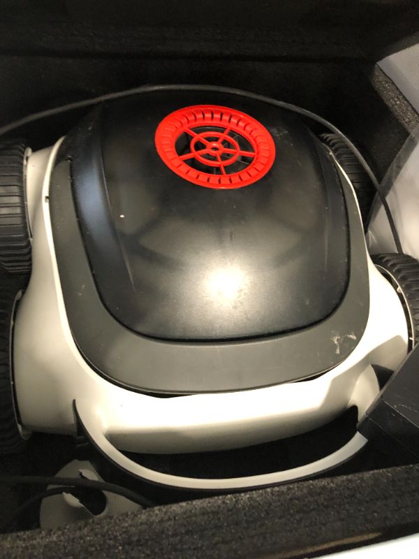 Photo 4 of **USED**Cordless Robotic Pool Cleaner, Automatic Pool Vacuum with App, Lasts up to 240 Mins, Ultra-fine Dual Filter Ideal for Above/In-Ground Pools up to 1,076 Sq.ft