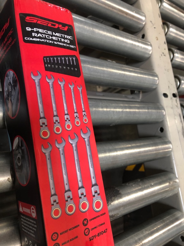 Photo 1 of 9PIECE  MTRIC TOOL SET