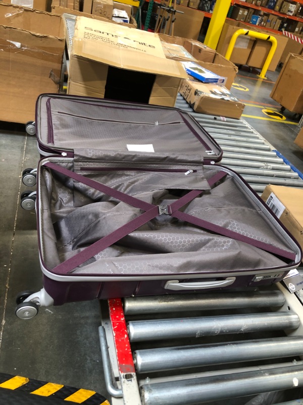 Photo 5 of Samsonite Freeform Hardside Expandable with Double Spinner Wheels, Checked-Large 28-Inch, Amethyst Purple Checked-Large 28-Inch Amethyst Purple
***Used, but in fair condition (scratched/ scuffed) *** 