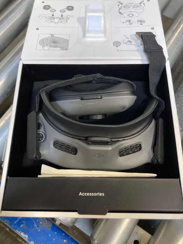 Photo 1 of DJI FPV Explorer Combo (Goggles Integra), Immersive Flight Experience, 4K/60fps Super-Wide 150° FOV, 10km HD Low-Latency Video Transmission, Emergency Brake and Hover, First-Person View Drone