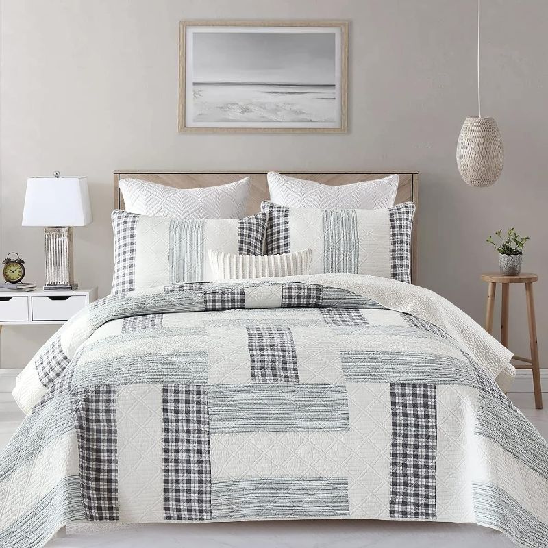 Photo 1 of Finlonte Quilt King Size 100% Cotton Lightweight Soft King Quilt Real Patchwork Plaid Quilted Bedspread Black Gray White Quilt Bedding Set 3 Pieces