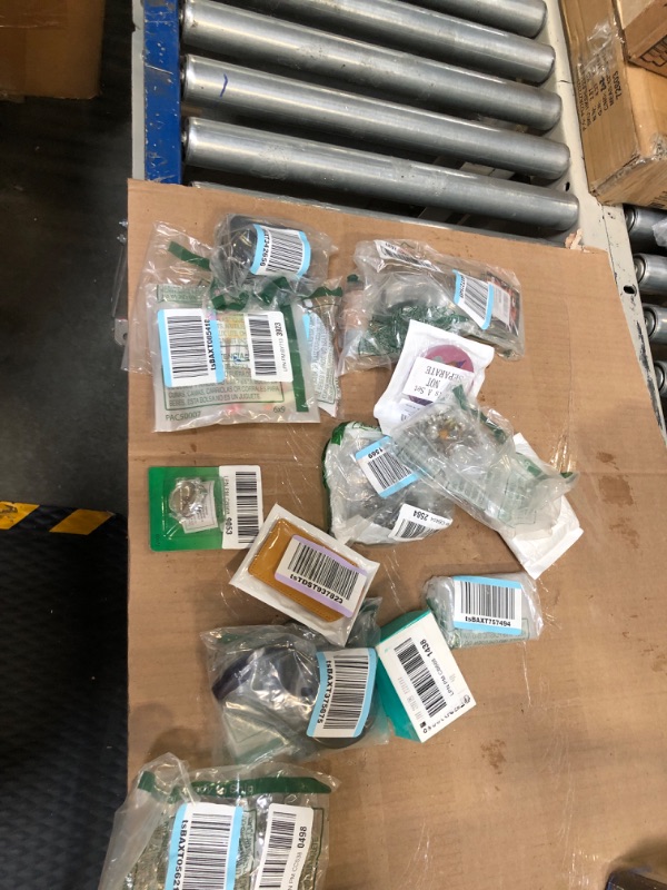 Photo 1 of *****MYSTERY BUNDLE*****
MIXED ITEMS
