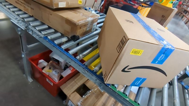 Photo 1 of ***ONLY 1 LIGHT*** 

JACKYLED Under Cabinet Lights 2 Pack, 24 Inch Dimmable 202 LED USB-C Rechargable Motion Sensor Under Cabinet Lights, 3 Color Settings-3000K/4000K/6500K for Kitchen Hallway Wardrobe
