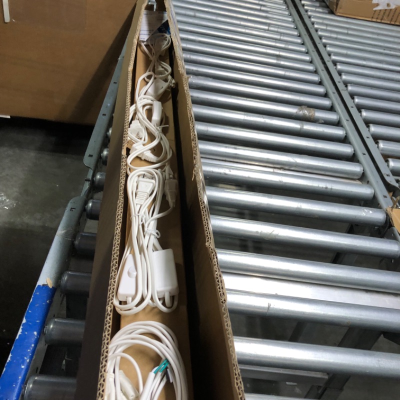 Photo 6 of Barrina T5 4FT LED Shop Light, 2200lm,5000K Daylight White, 20W Utility Light Fixture, Ceiling and Under Cabinet Light for Workshop Garage, Corded Electric with ON/Off Switch, 6 Pack Daylight white 5000k