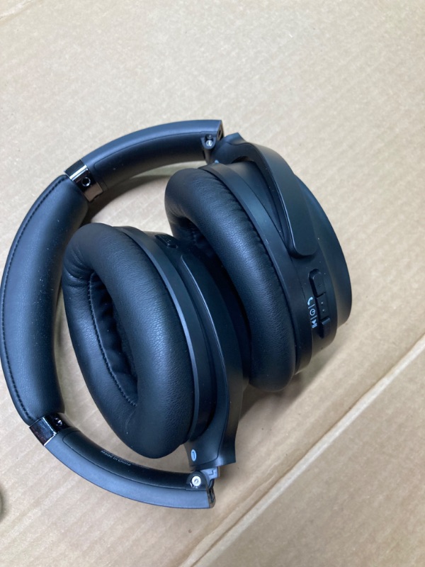 Photo 1 of HROEENOI Active Noise Cancelling Headphones, JZ02 Bluetooth Headphones, Wireless Over Ear Headphones with CVC 8.0 Microphone Deep Bass Headset, 40 Hours Playtime for Travel Work TV Phone - Black
