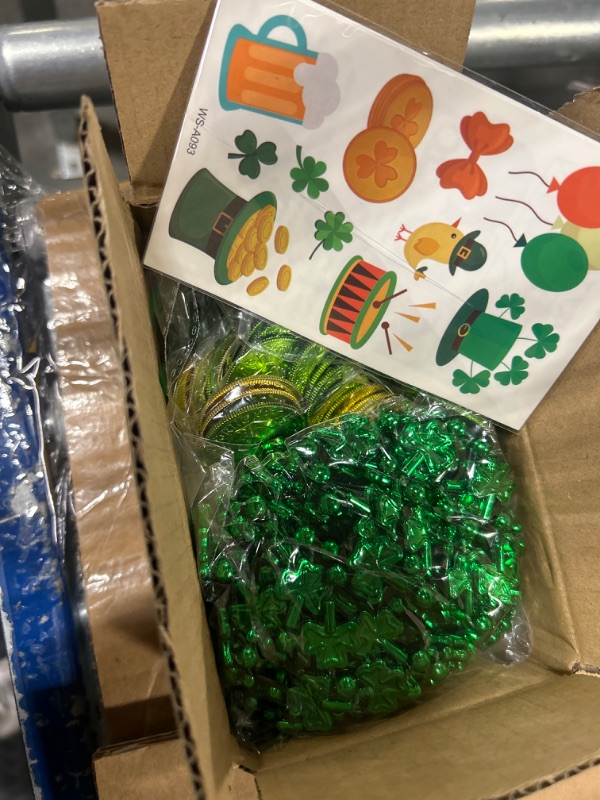 Photo 1 of 78Pcs St Patricks Day Accessories Party Favors Set Decor for Women Man 6 Shamrocks Bead Necklaces 6 Shamrocks Eyeglasses 66 stickers Tattoos Irish Flag St. Patrick Day Party Favors Dressing-up Set