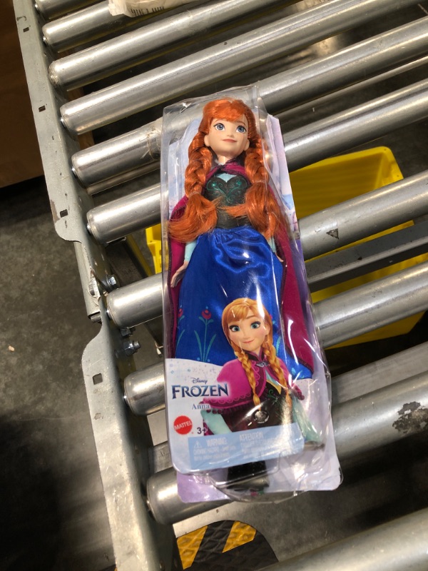 Photo 1 of Disney Frozen Anna Fashion Doll & Accessory, Signature Look, Toy Inspired by the Movie Disney Frozen Anna 1