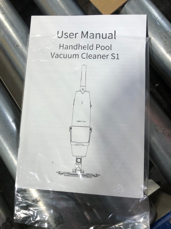 Photo 5 of (2024 Upgraded) Lydsto Handheld Pool Vacuum with Telescopic Pole, Cordless Rechargeable Pool Vacuums Cleaner, 60 Mins Running Time, Deep Cleaning for Above & In-ground Pools, Hot Tubs, Spas Silver