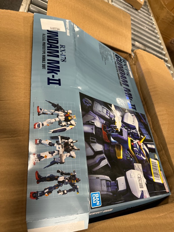 Photo 4 of ****USED***PARTS ONLY***AS IS NO RETURNS***ALL SALES ARE FINAL*** BANDAI Gundam Mk-II (AEUG) Z Gundam, PG 1/60 Model Kit