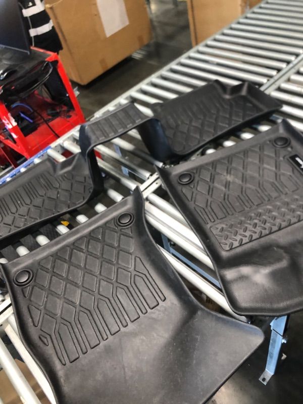 Photo 3 of SMARTLINER Custom Fit Floor Mats 2 Row Liner Set Black for 2009-2017 Audi Q5 / 2014-2017 SQ5