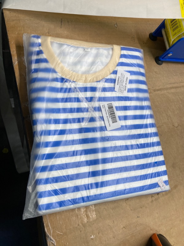 Photo 1 of ****NO RETURNS FINAL SALES**
Oversized Striped Sweatshirt for Women Blue White Medium