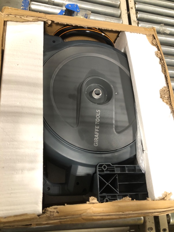 Photo 1 of *** NOT FUNCTIONAL**** SELLING AS PARTS***
Giraffe Tools Retractable Hose Reel 5/8 inch x 90 ft Wall Mounted Garden Hose Reel Heavy Duty with Automatic Rewind, 180 Deg Swivel Bracket, Any Length Lock, 9 Pattern Hose Nozzle 5/8 90FT Dark Grey
