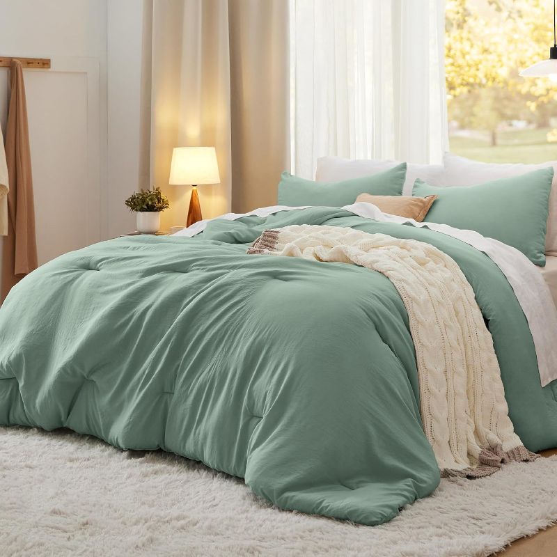 Photo 1 of **product similar to the original photo*** / ***102X90 IN*** Bedsure Comforter, Sage Green Soft Prewashed Bed Comforter for All Seasons, Comforter (102X90)
