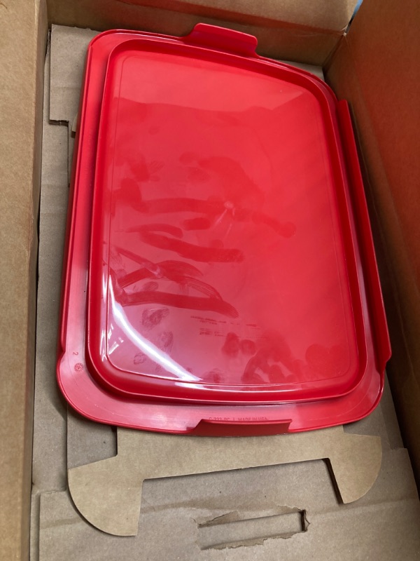 Photo 3 of ***Partial Set*** Pyrex Easy Grab 4-PC (2-QT, 3-QT) Extra Large Glass Baking Dish Set With Lids, Large Handles For Easy Holding, Pre-heated Oven Freezer Dishwasher Safe