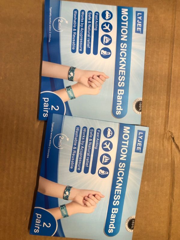 Photo 3 of LYJEE Sea Sickness Wristbands, Motion Sickness Relief Bands for Adults, Nausea Relief Bracelets for Pregnant Women, 2pairs? Medium?(PACK OF 2)
