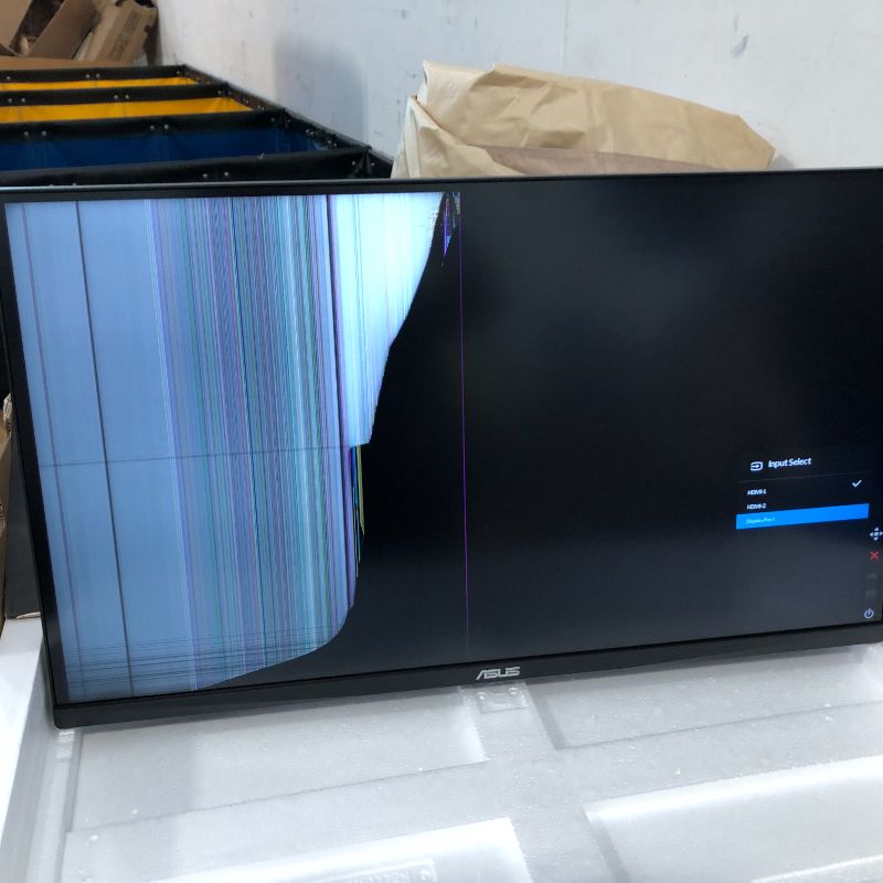 Photo 5 of ***SCREEN DAMAGED//SOLD AS PARTS ALL SALES FINAL*** 
TUF Gaming VG289Q Gaming Monitor – 28 inch UHD 4K (3840x2160), IPS, DCI-P3 , Adaptive-Sync, FreeSync™, HDR 10