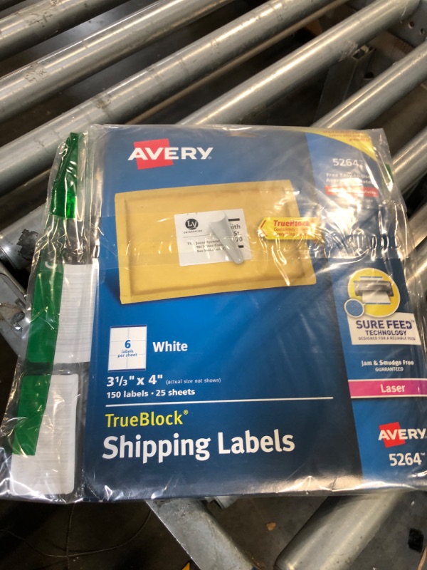 Photo 2 of Avery Shipping Labels, TrueBlock Technology, Permanent Adhesive, 3-1/3" x 4", 150 Labels ( 5264)