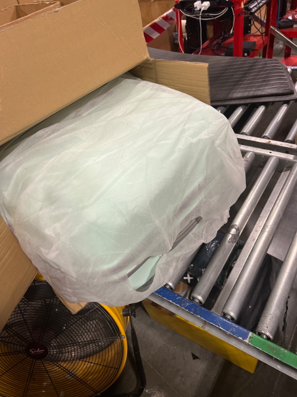 Photo 1 of Samsonite Freeform Hardside Expandable with Double Spinner Wheels, Checked-Large 28-Inch, Mint Green Checked-Large 28-Inch Mint Green