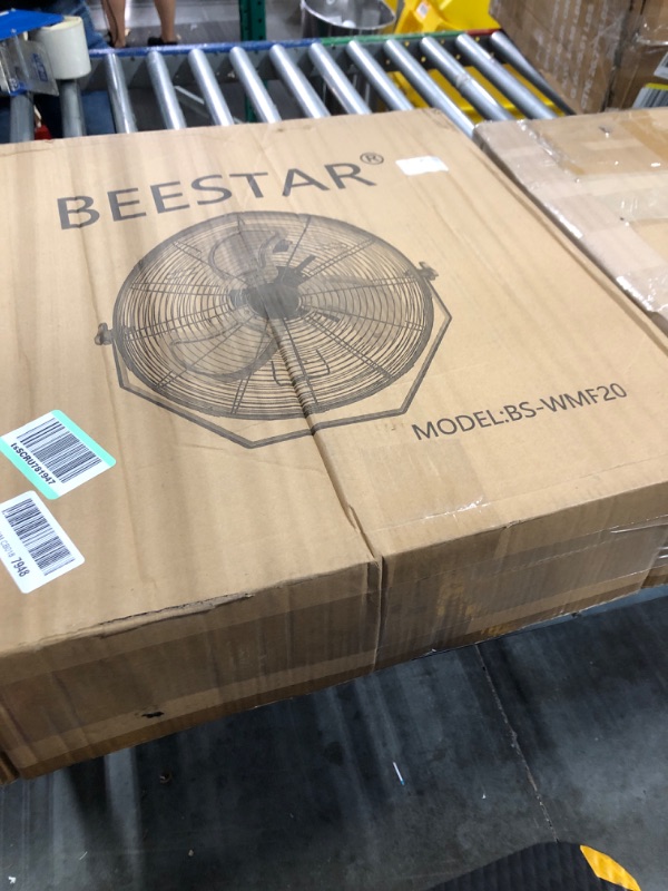 Photo 2 of BEESTAR 20 inch High Velocity Wall Mount Fan,Industrial Fan with 3 Speed Commercial Ventilation,Easy Operation and 270 Degree Tilting,Metal Fan for Warehouse,Greenhouse, Workshop and Basement