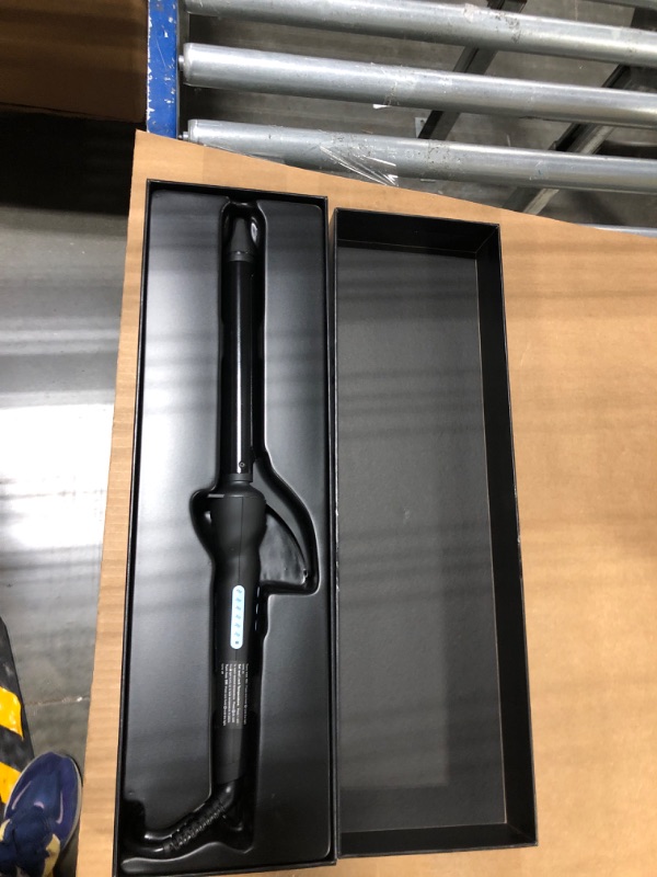 Photo 1 of Bio Ionic Long Barrel Curling Iron 1"