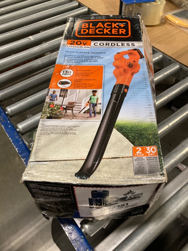 Photo 1 of **FOR PARTS ONLY** Black + Decker Hard Surface Sweeper, Cordless LSW221