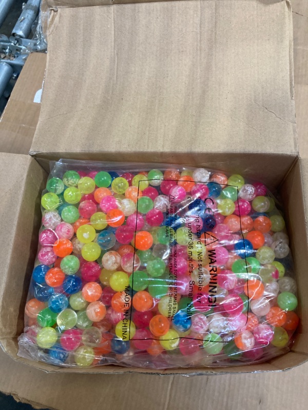 Photo 1 of 2000 Pcs Small Bouncy Balls Bulk 0.78 Inch/ 20 mm Rubber High Bouncing Balls Neon Cloud Bounce Balls Mini Bouncy Balls for Birthday Party Favors Gift Game Prizes Vending Machines Fillers Outdoor