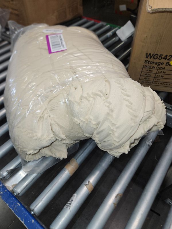 Photo 1 of **GENTLY USED/PARTIAL SET**Cosybay King Comforter Set - Beige Boho Tufted Bedding Comforter Sets, 3 Pieces Comforters King Size Bed Set with 1 Comforter(104"x90")&2 Pillow Shams(20"x36"), All Season Down Alternative Bedding Set King Beige