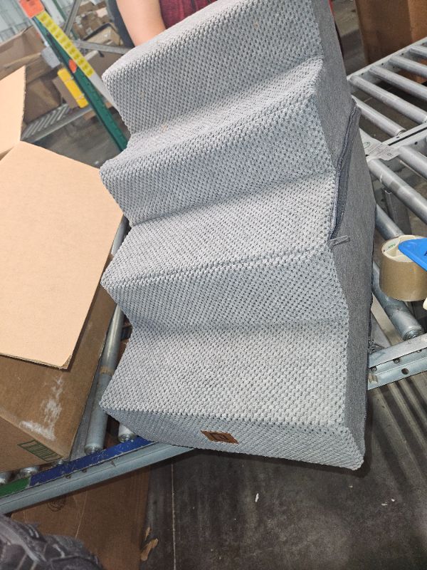 Photo 2 of *GOOD USED**EHEYCIGA Dog Stairs for Small Dogs, 4-Step Dog Stairs for High Beds and Couch, Folding Pet Steps for Small Dogs and Cats, and High Bed Climbing, Non-Slip Balanced Dog Indoor Step, Grey, 3/4/5 Steps Fleece Grey 4-Step