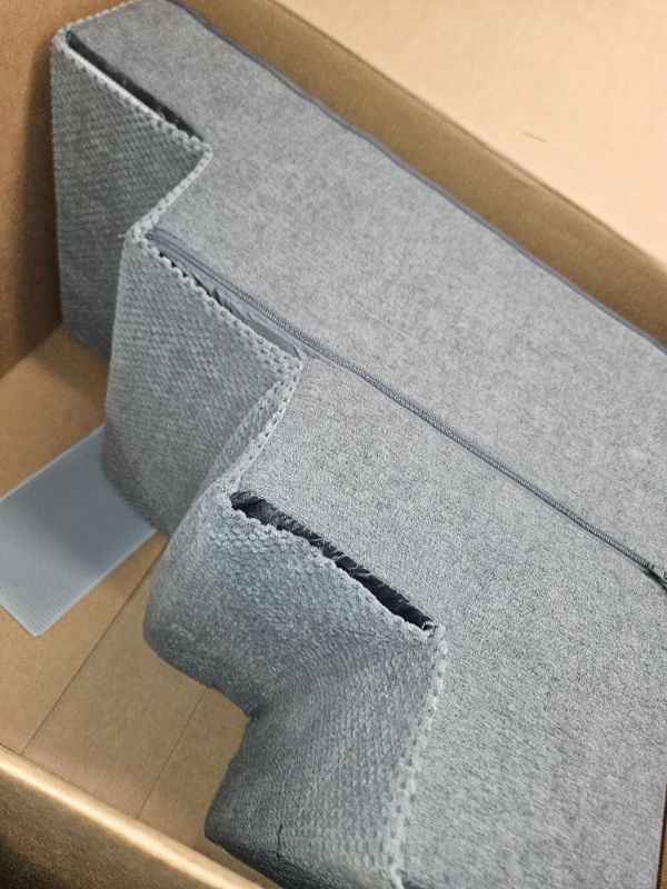 Photo 3 of *GOOD USED**EHEYCIGA Dog Stairs for Small Dogs, 4-Step Dog Stairs for High Beds and Couch, Folding Pet Steps for Small Dogs and Cats, and High Bed Climbing, Non-Slip Balanced Dog Indoor Step, Grey, 3/4/5 Steps Fleece Grey 4-Step