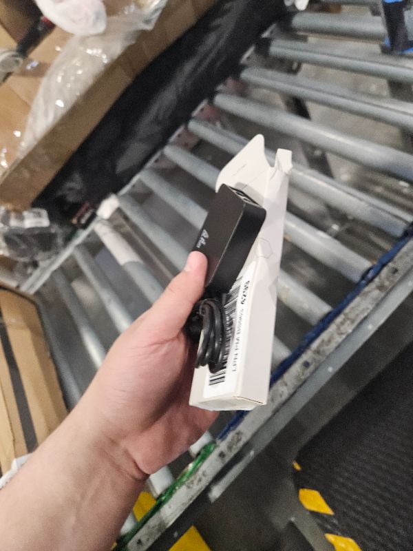 Photo 1 of Ethernet Splitter 1 to 2 Out, 1000Mbps High Speed, RJ45 Splitter with USB Power Cable, Gigabit Internet Splitter Connector for Cat 5/5e/6/7/8 Cable