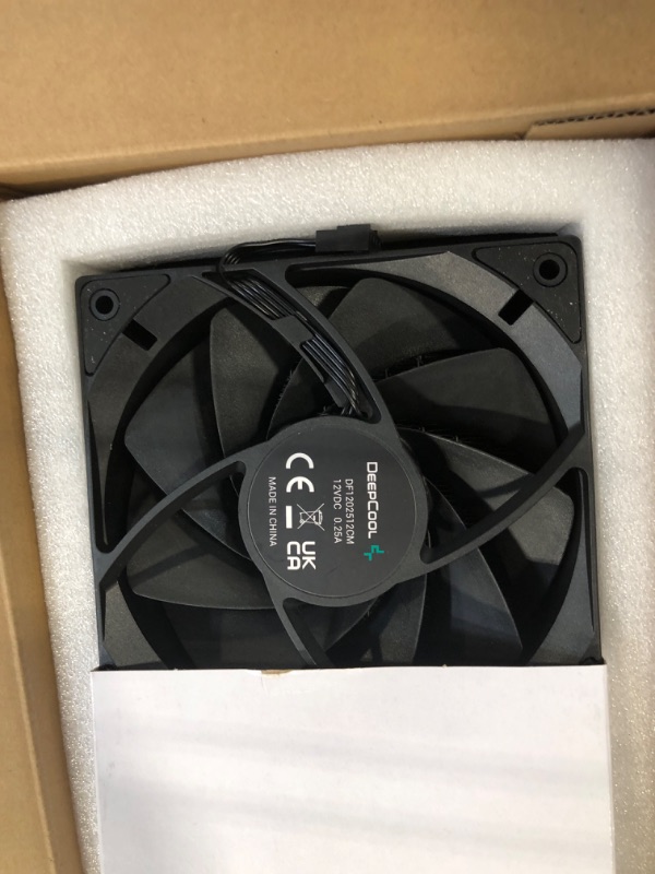 Photo 5 of DeepCool LS720S Zero Dark 360mm AIO 300w TDP 4th Gen Dual-Chamber Pump 3100RPM All-Black Liquid CPU Cooler 360mm Anti-Leak Tech for LGA 1700/1200/1151/1150/1155 AM5/AM4
