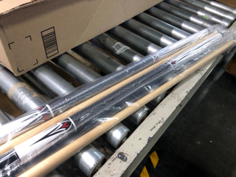 Photo 2 of ****SET OF 2, WHITE ONLY**** Set of 5 Pool Cues Billiard House Bar Pool Cue Sticks GJ-1~GJ-5