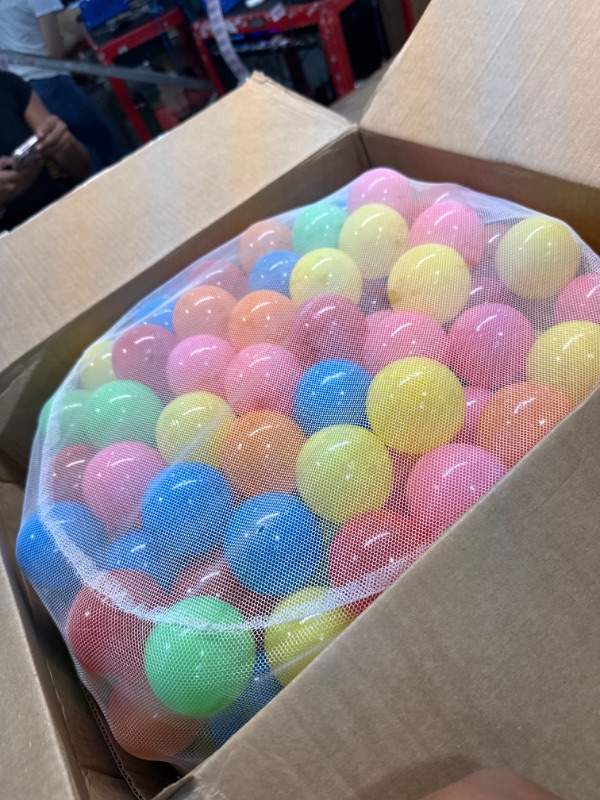 Photo 1 of 2.3-Inch Phthalate Free BPA Free Non-Toxic Crush Proof Play Balls Pit Balls- 6 Bright Colors in Reusable and Durable Storage Mesh Bag with Zipper, 400 Count (Pack of 1) 400-Counto