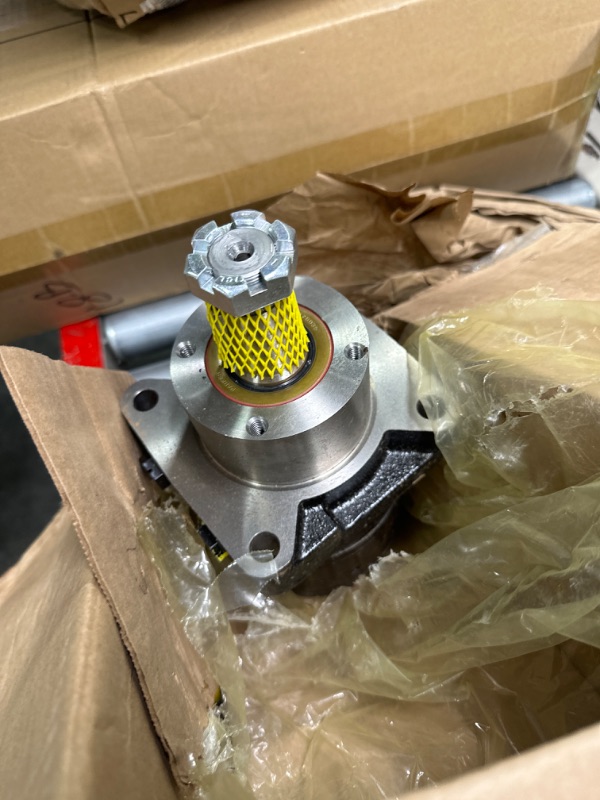 Photo 1 of Stens 025-507 Wheel Motor Replacement for Scag 482639, Turf Tiger, Tiger Cub and Wildcat Mowers