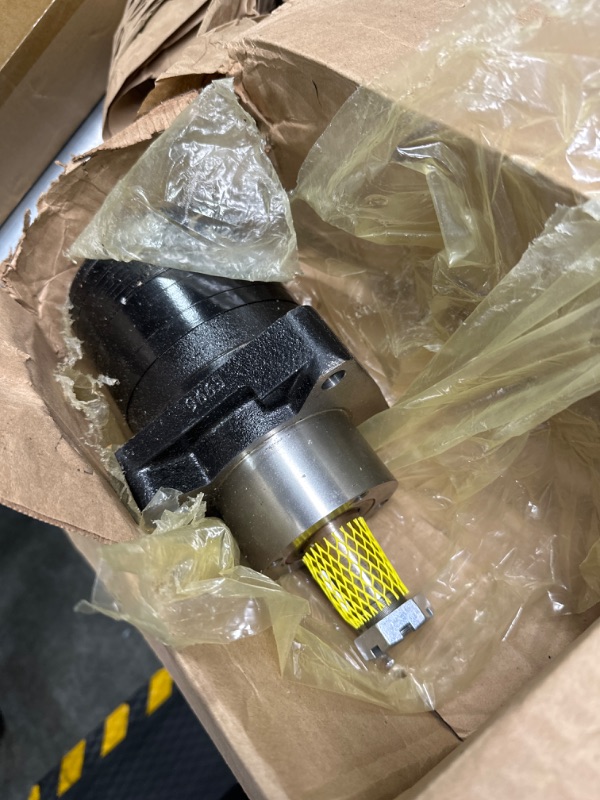 Photo 1 of Stens 025-507 Wheel Motor Replacement for Scag 482639, Turf Tiger, Tiger Cub and Wildcat Mowers