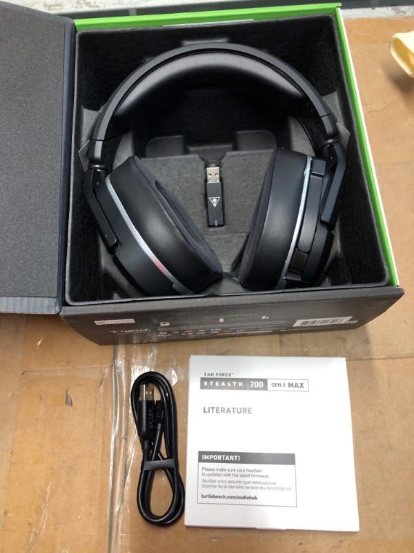 Photo 2 of **NON-FUNCTIONAL,MAJOR DAMAGE,SOLD FOR PARTS, NON-REFUNDABLE**
Turtle Beach Stealth 700 Gen 2 MAX Wireless Gaming Headsets for Xbox Series X|S/Xbox One/PlayStation 4/5/Nintendo Switch/PC - Black
