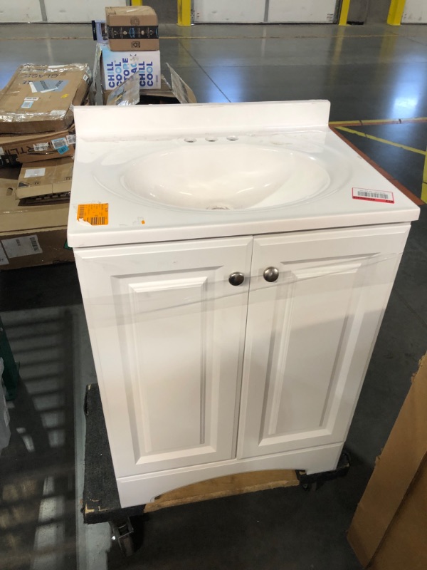 Photo 13 of ***HEAVILY USED AND DIRTY - NO PACKAGING - HANDLE BROKEN - LIKELY MISSING PARTS - SEE PICTURES***
25 in. W x 19 in. D x 35 in. H Single Sink Freestanding Bath Vanity in White with White Cultured Marble Top
