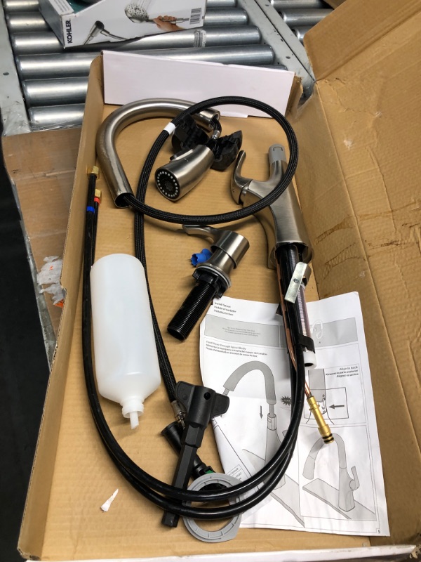 Photo 1 of ***NON REFUNDABLE ITEM**(FOR PARTS ONLY)
Ladera Single-Handle Pull Down Sprayer Kitchen Faucet with Soap Dispenser in Spot Defense Stainless Steel
