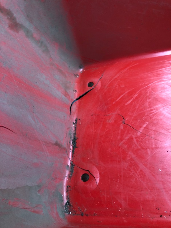 Photo 1 of **NON-REFUNDABLE FOR PARTS ONLY - CRACK IN BOTTOM**
CRAFTSMAN 6-cu ft 2 Wheel Poly Wheelbarrow