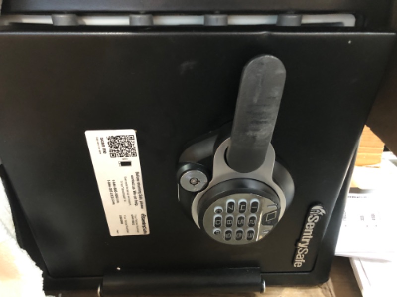 Photo 2 of ***NONREFUNDABLE - NOT FUNCTIONAL - FOR PARTS ONLY - SEE COMMENTS***
SentrySafe Fireproof and Waterproof Home Safe with Biometric Fingerprint Lock, Keypad, and Key Lock for Securing Money, Jewelry, Documents, 1.23 Cubic Feet, SFW123BTC