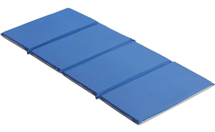 Photo 1 of (MINOR DAMAMGE/ SEE NOTES) ECR4Kids Everyday Folding Rest Mat, 4-Section, 1in, Sleeping Pad, Blue/Grey