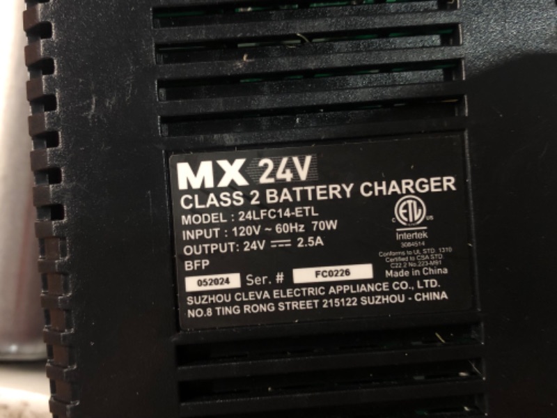 Photo 9 of ***USED - MISSING PARTS - UNABLE TO TEST SEE COMMENTS***
LawnMaster CLM2413A Cordless 13-Inch Lawn Mower and LawnMaster CLGT2410H 10" MAX Lithium-Ion Cordless Grass Trimmer