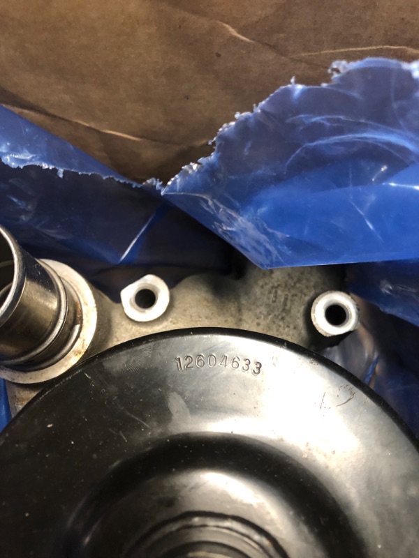 Photo 4 of ENGINE WATER PUMP **COMPATIBILITY UNKNOWN**